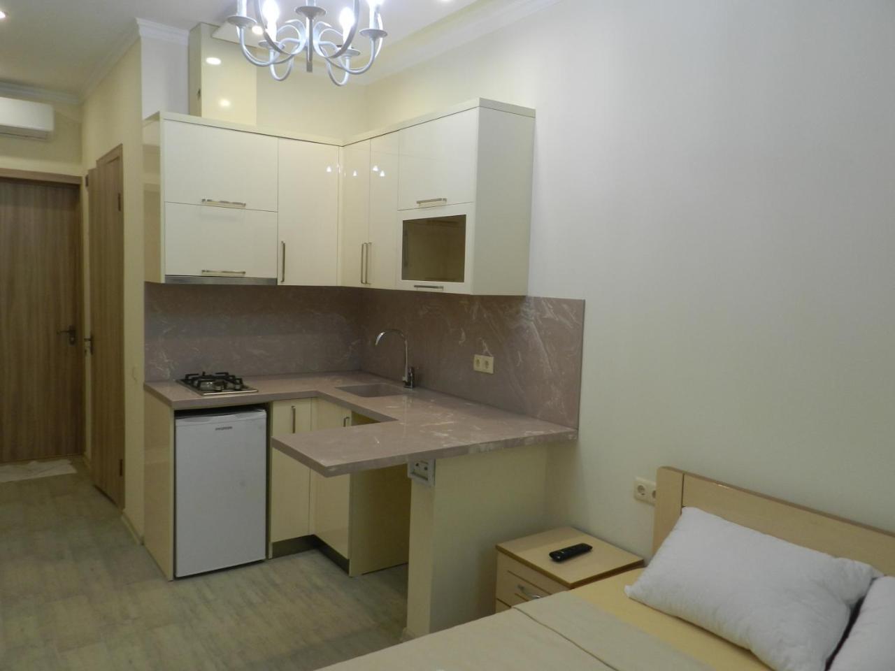 Subtropic Apartments Batumi Exterior photo